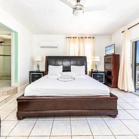 Waterside Home, Shaded Whirlpool Spa, Outdoor Dining, Smart Tv, Amazon Prime Five Cays Settlement Exteriör bild
