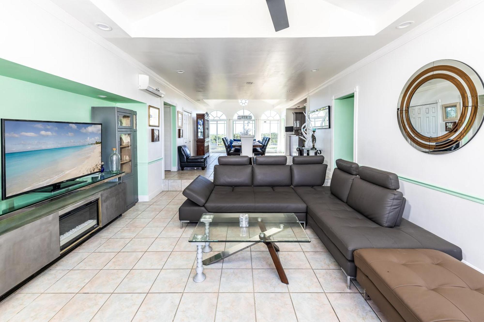 Waterside Home, Shaded Whirlpool Spa, Outdoor Dining, Smart Tv, Amazon Prime Five Cays Settlement Exteriör bild