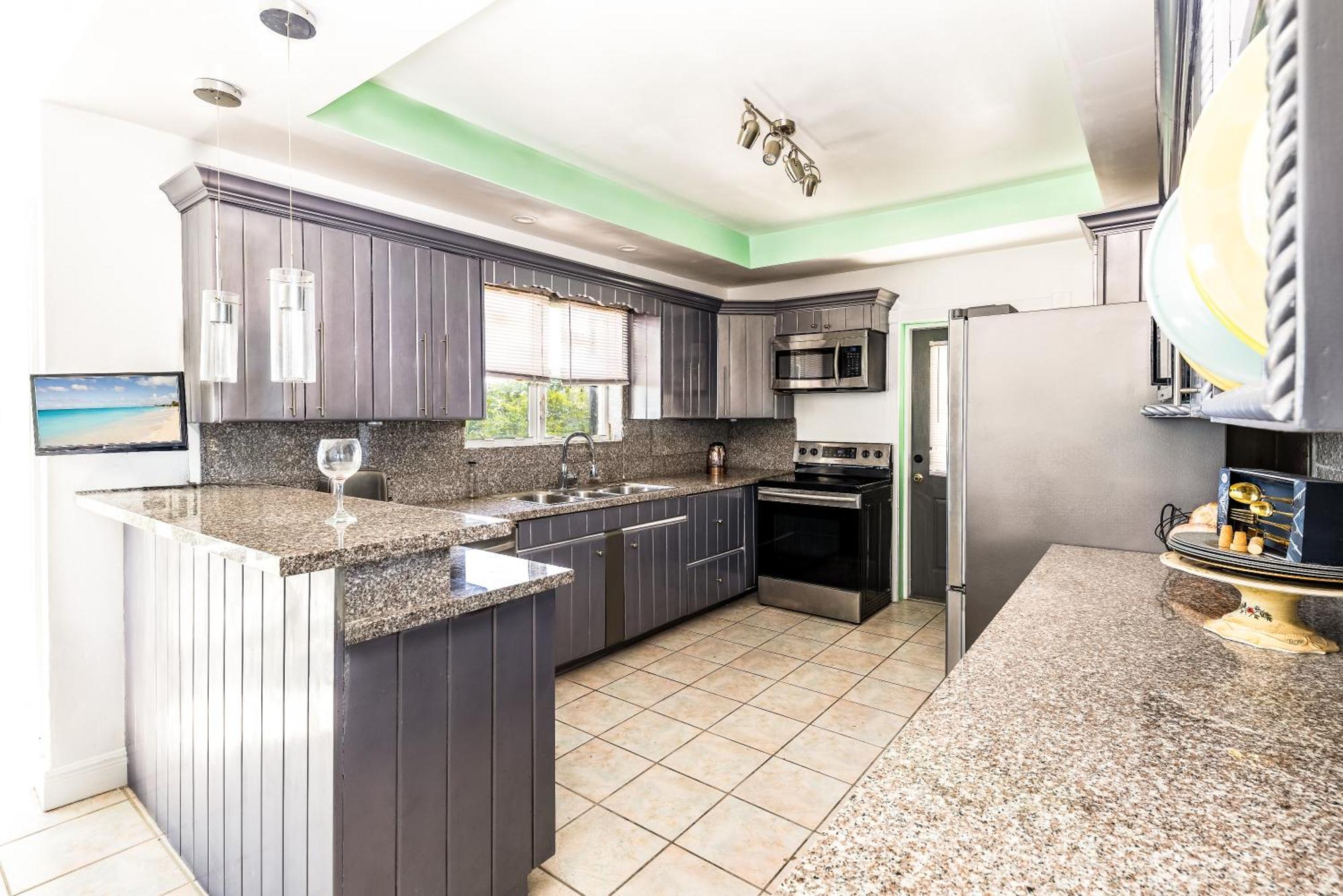 Waterside Home, Shaded Whirlpool Spa, Outdoor Dining, Smart Tv, Amazon Prime Five Cays Settlement Exteriör bild